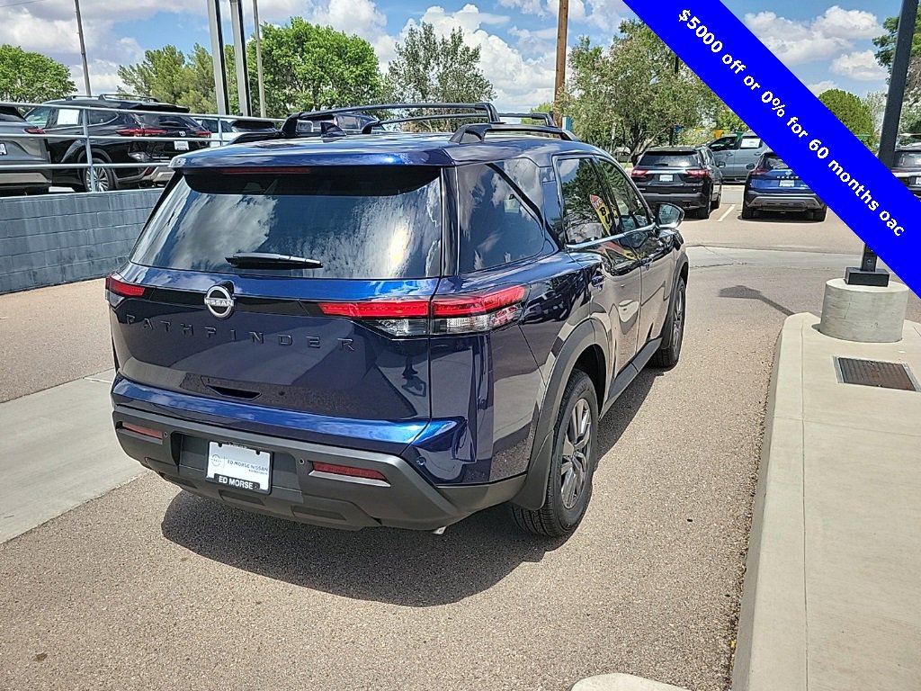 New 2025 Nissan Pathfinder SV w/ Black Appearance Package image 7