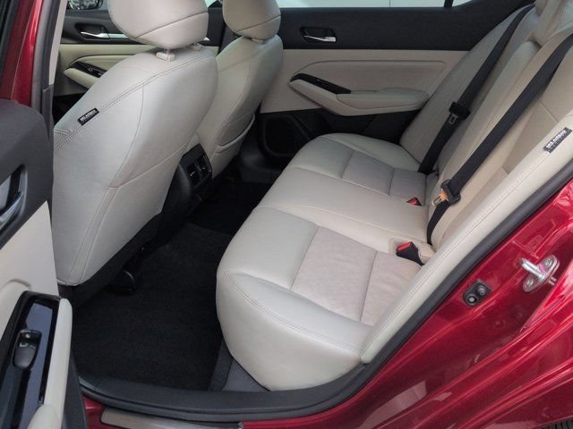 Used 2023 Nissan Altima 2.5 SL FWD image 17