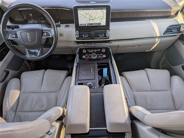 Used 2020 Lincoln Navigator Reserve w/ Luxury Package image 29