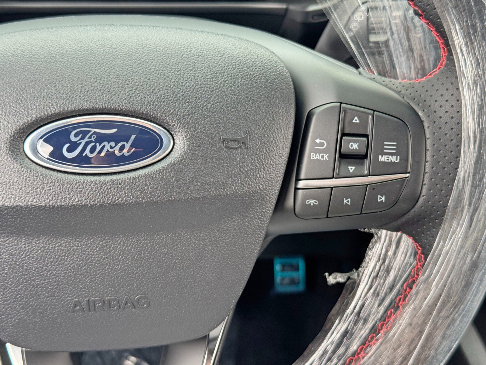 Used 2024 Ford Escape ST-Line Select image 19