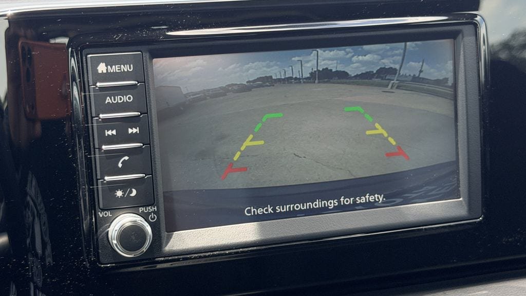 Used 2025 Nissan Kicks S FWD image 16
