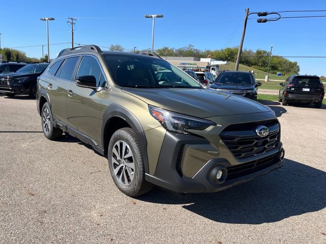 New 2025 Subaru Outback Premium image 2