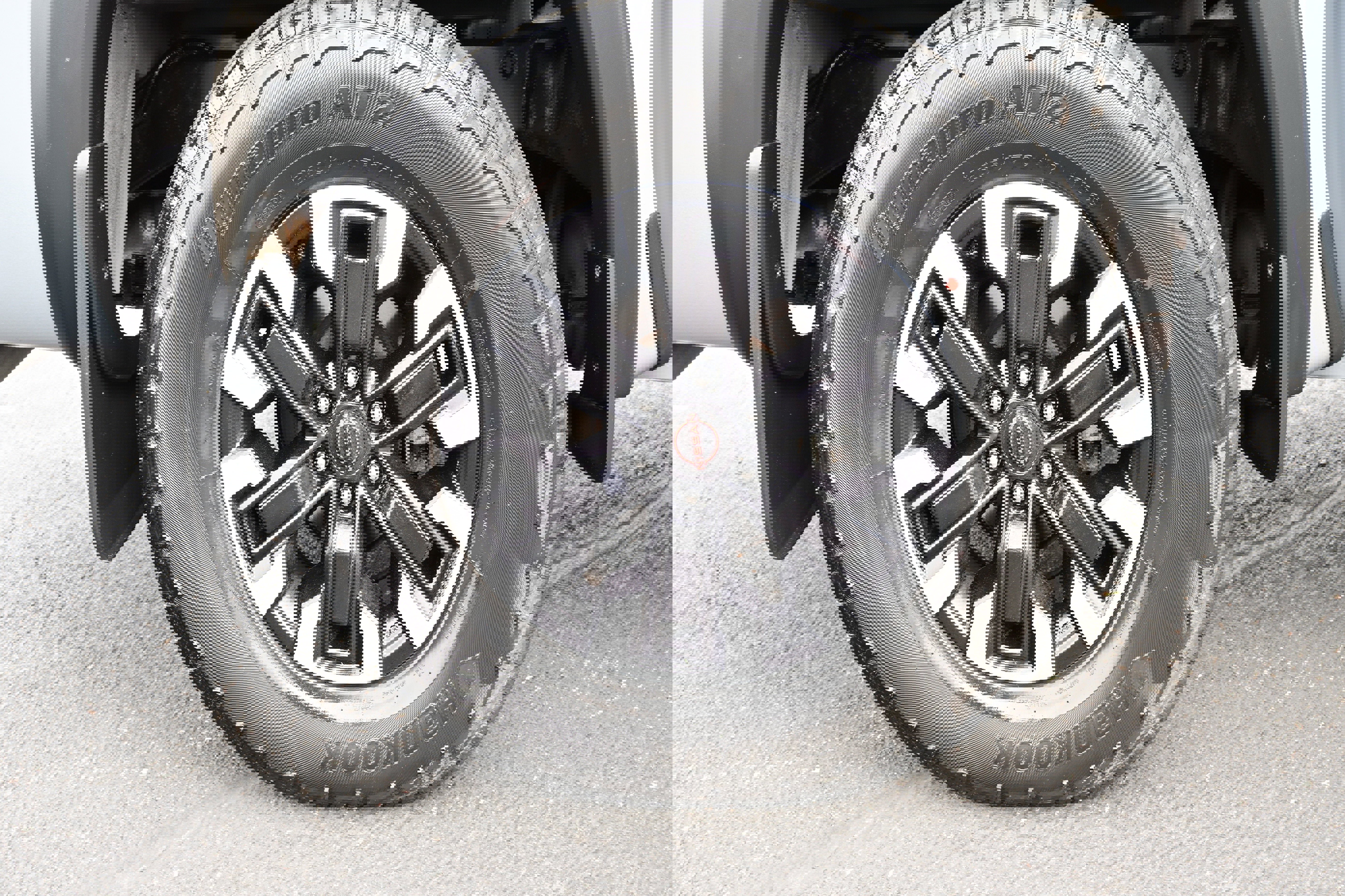 Certified 2024 Nissan Frontier PRO-4X w/ Technology Package image 10