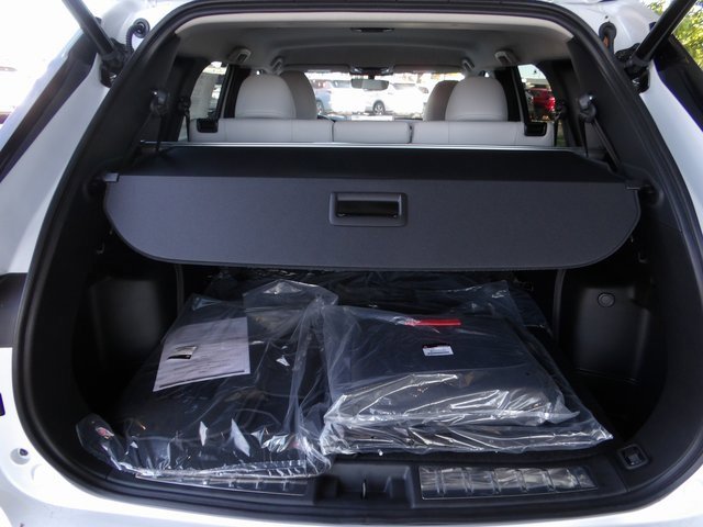 New 2025 Mitsubishi Outlander SE image 11