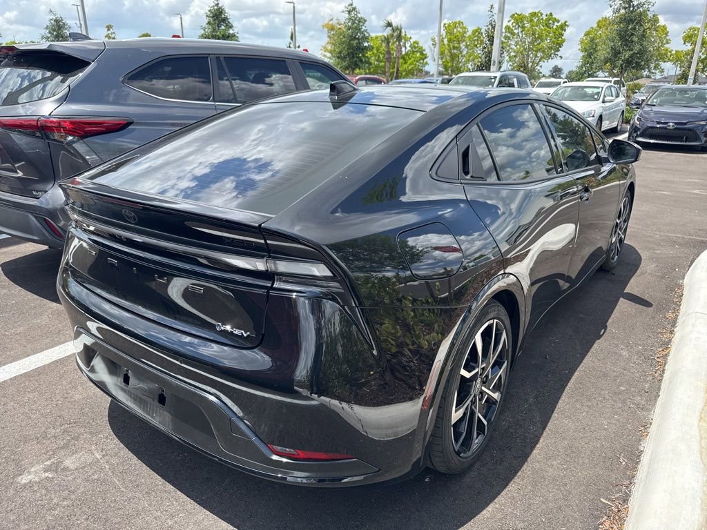 Used 2026 Toyota Prius Plug-In Hybrid w/ Limited Premium Package image 4