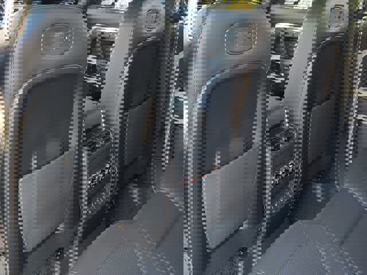 Used 2022 Land Rover Defender 110 XS Edition image 19