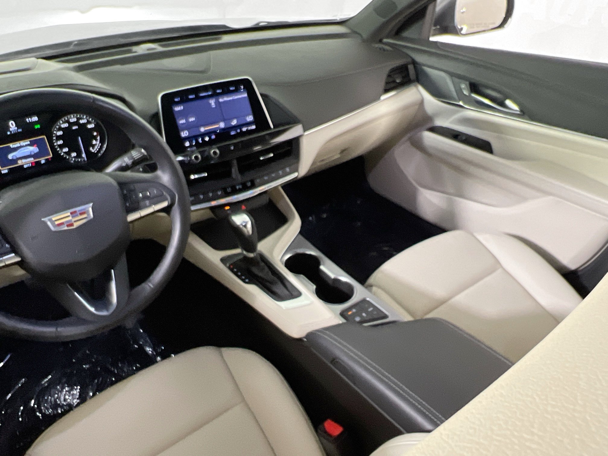 Used 2020 Cadillac CT4 Premium Luxury RWD image 21