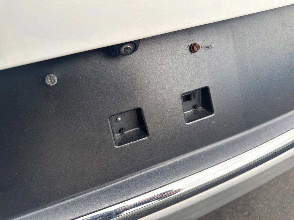 Used 2021 Buick Encore GX Essence w/ Advanced Technology Package image 6