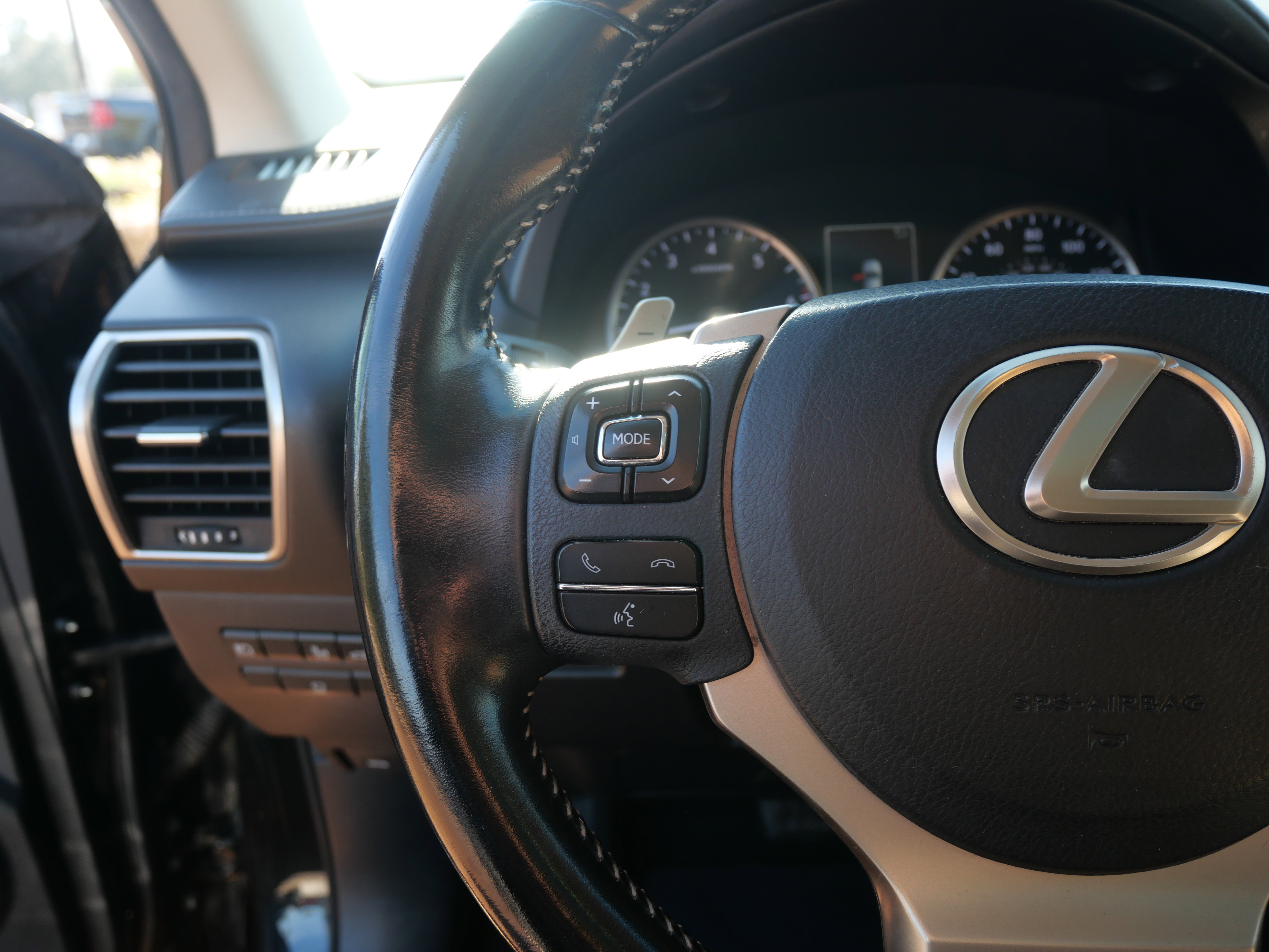 Used 2019 Lexus NX 300 FWD image 23