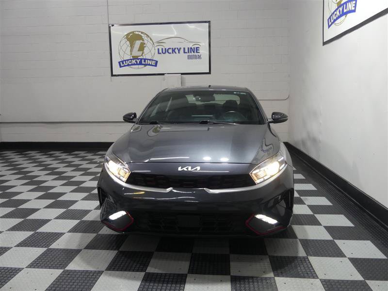 Used 2023 Kia Forte GT-Line w/ GT-Line Premium Package FWD image 2