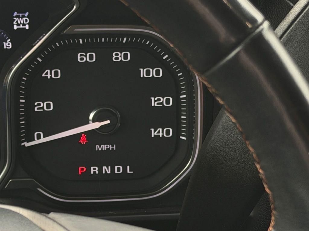 Used 2019 GMC Sierra 1500 AT4 w/ Off Road Performance Package image 24