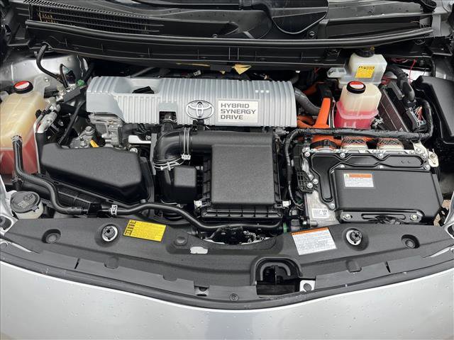 Used 2015 Toyota Prius Two image 23