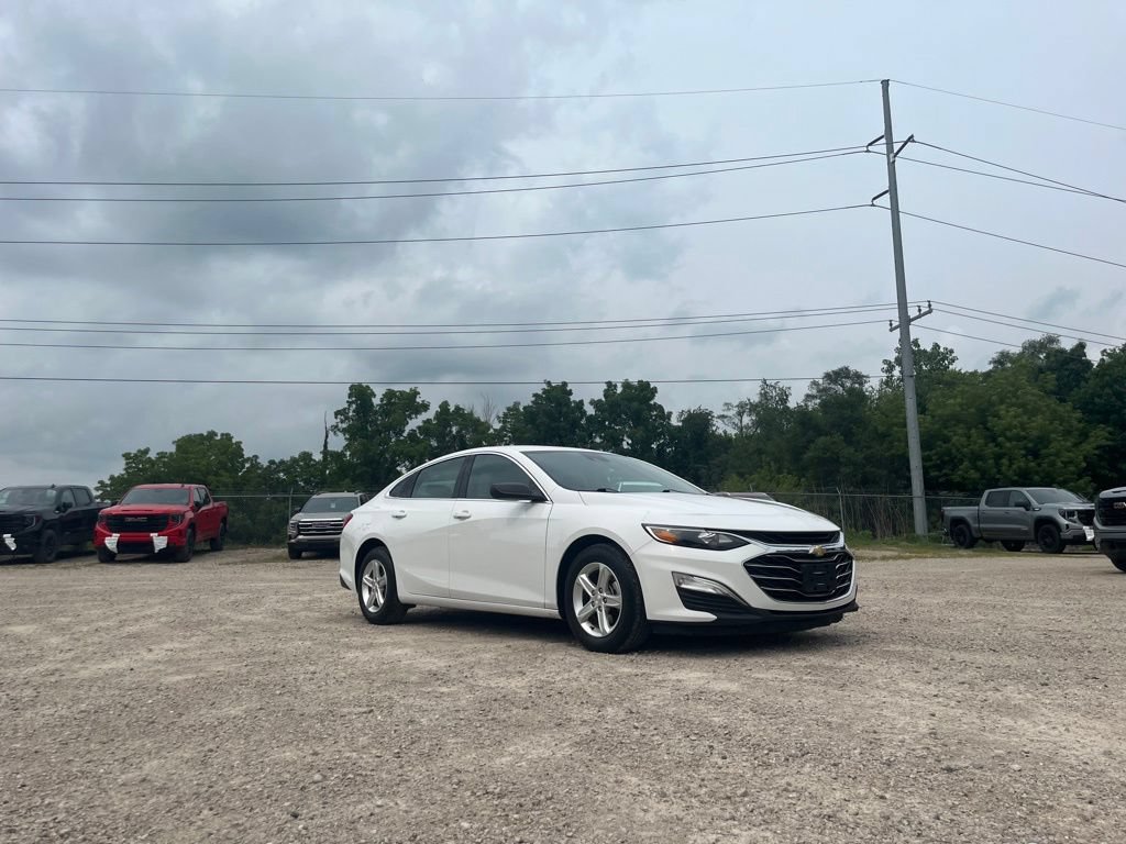 Used 2023 Chevrolet Malibu LS FWD image 5