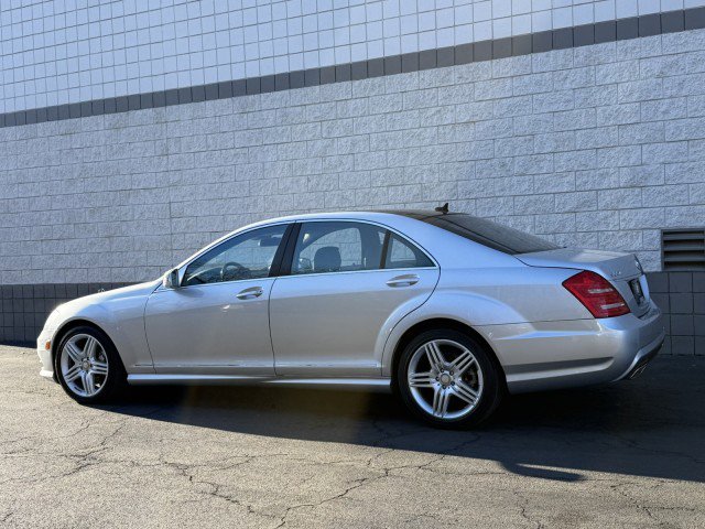Used 2013 Mercedes-Benz S 550 4MATIC w/ Sport Pkg image 2