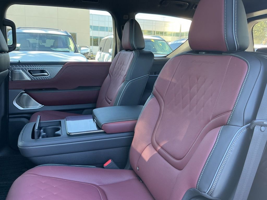 Certified 2026 INFINITI QX80 Autograph w/ Premium Cargo Package image 26