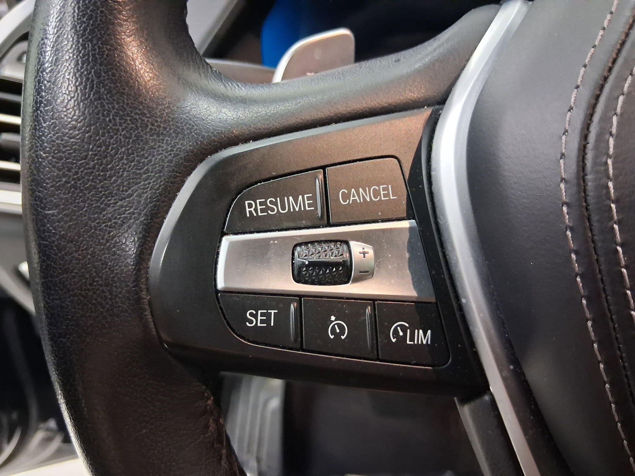 Used 2023 BMW X5 sDrive40i w/ Climate Comfort Package image 16