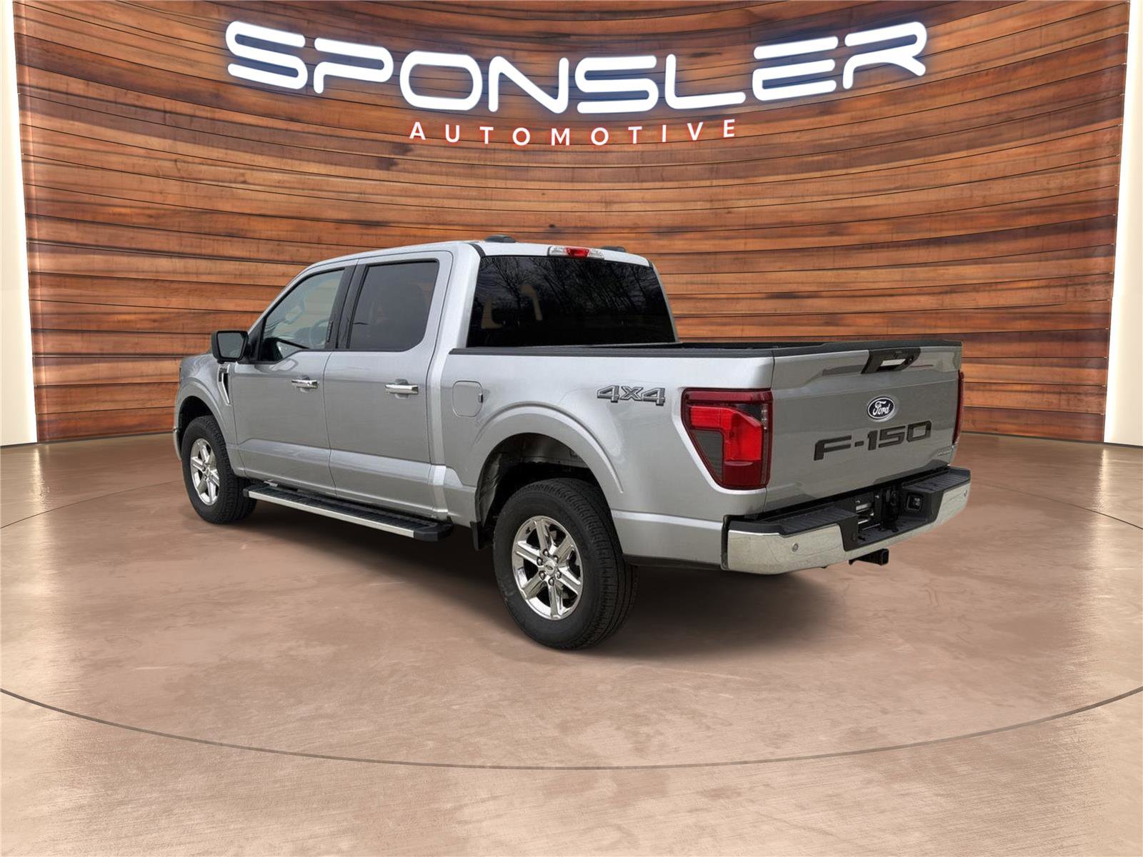 Used 2024 Ford F150 XLT w/ Tow/Haul Package image 3