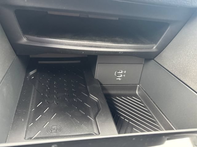 New 2027 Chrysler Pacifica Limited w/ S Appearance Package FWD image 24