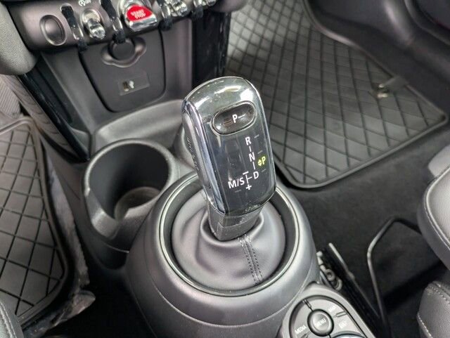 Used 2023 MINI Cooper S image 23