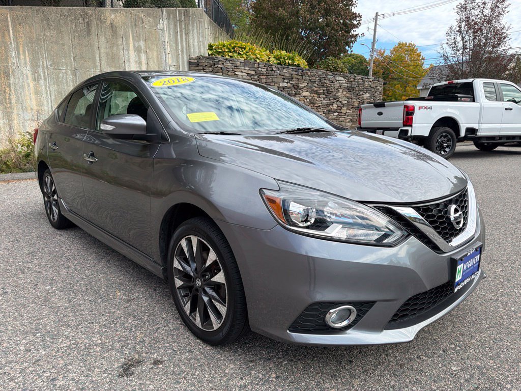 Used 2018 Nissan Sentra SR w/ Technology Package FWD image 8