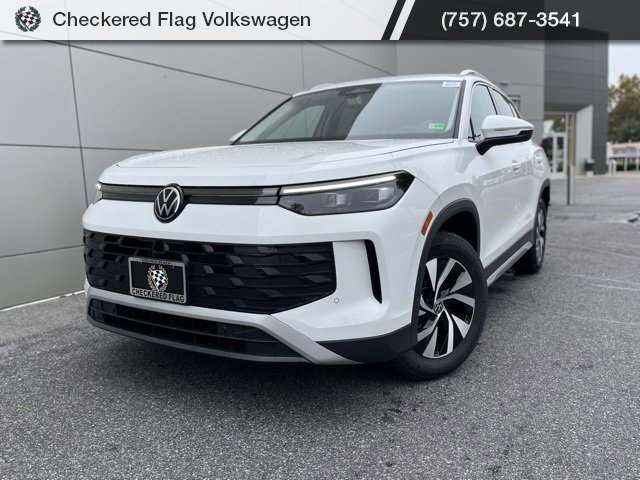 New 2025 Volkswagen Tiguan S image 1