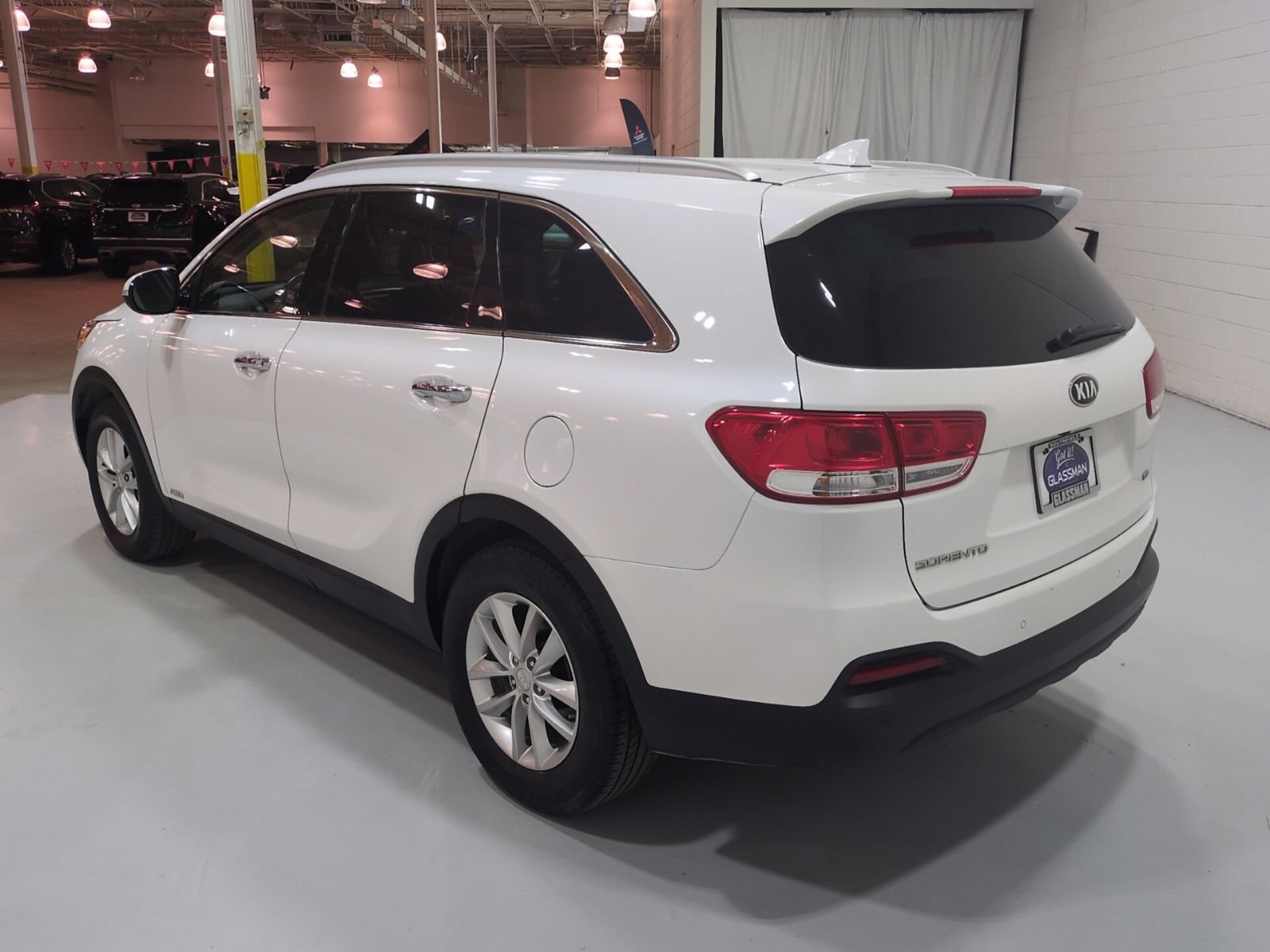 Used 2018 Kia Sorento AWD image 5