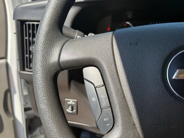 Used 2024 Chevrolet Express 2500 w/ Driver Convenience Package RWD image 31