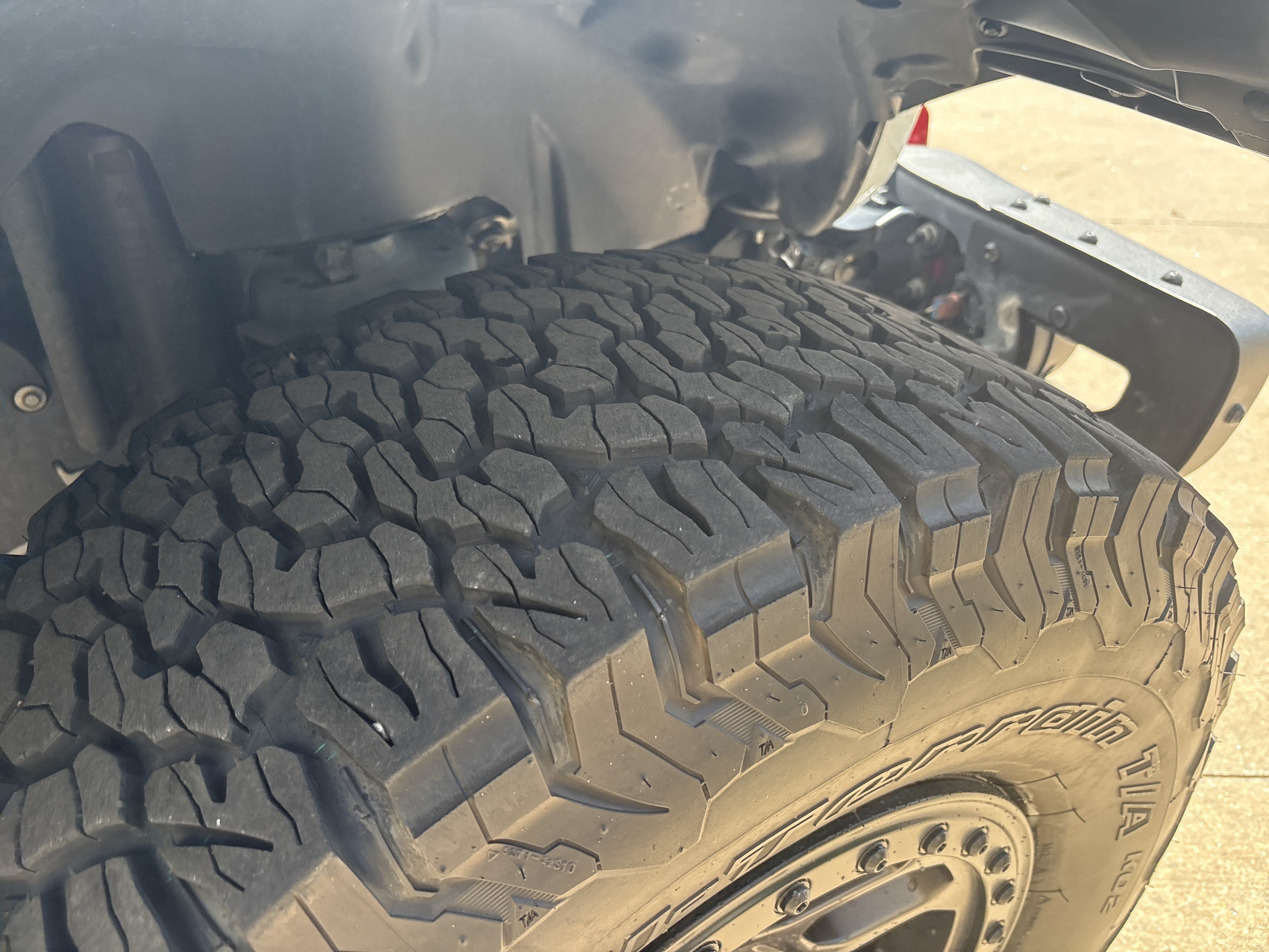 Used 2022 Jeep Wrangler Unlimited Rubicon w/ Xtreme Recon 35" Tire Package AWD/4WD image 29