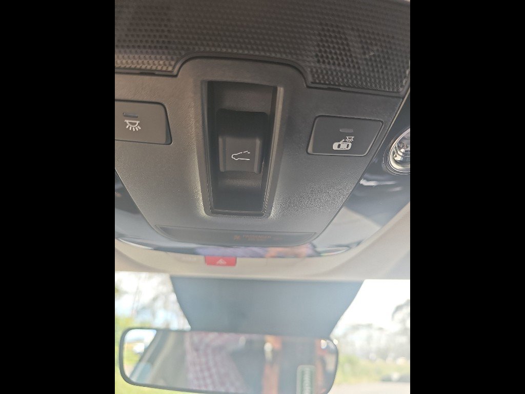 New 2025 Kia Sportage SX image 20