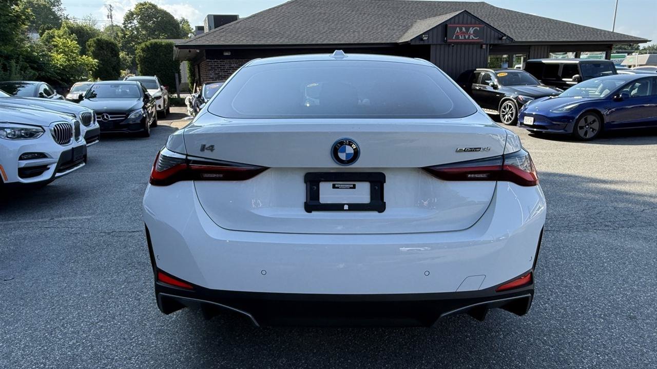 Used 2023 BMW i4 eDrive35 w/ Premium Package RWD image 15