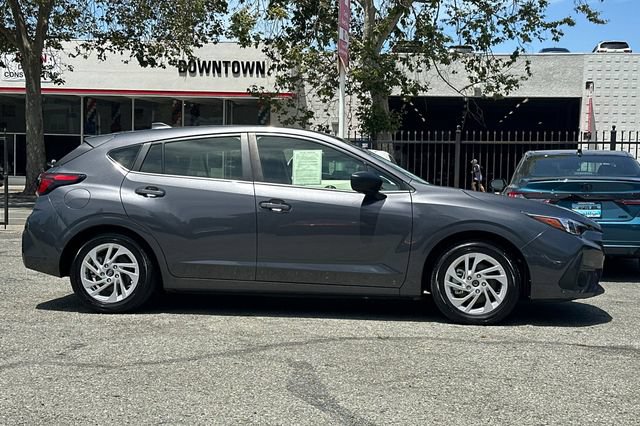 Used 2024 Subaru Impreza 2.0i AWD/4WD image 3
