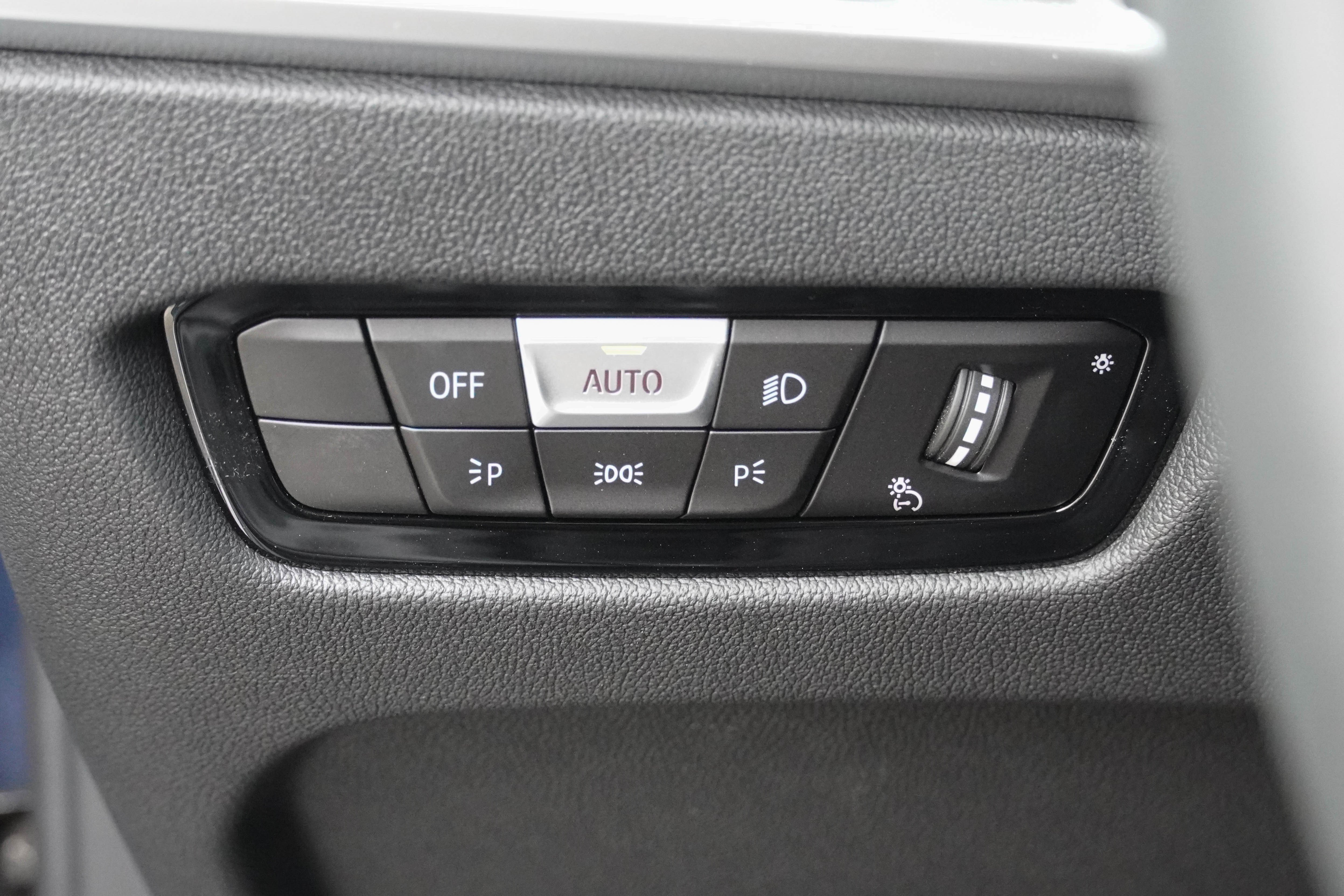 Certified 2026 BMW 430i Convertible RWD image 17