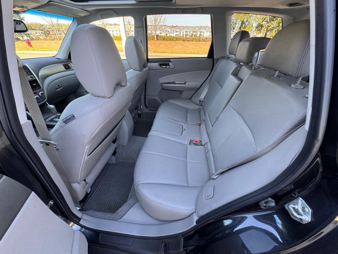 Used 2010 Subaru Forester 2.5X Limited w/ Popular Equipment Group 5B image 18