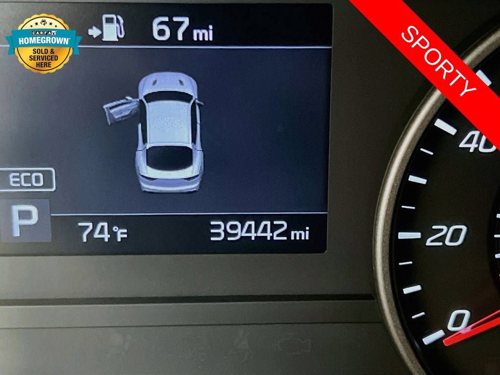 Used 2019 Kia Stinger RWD image 10