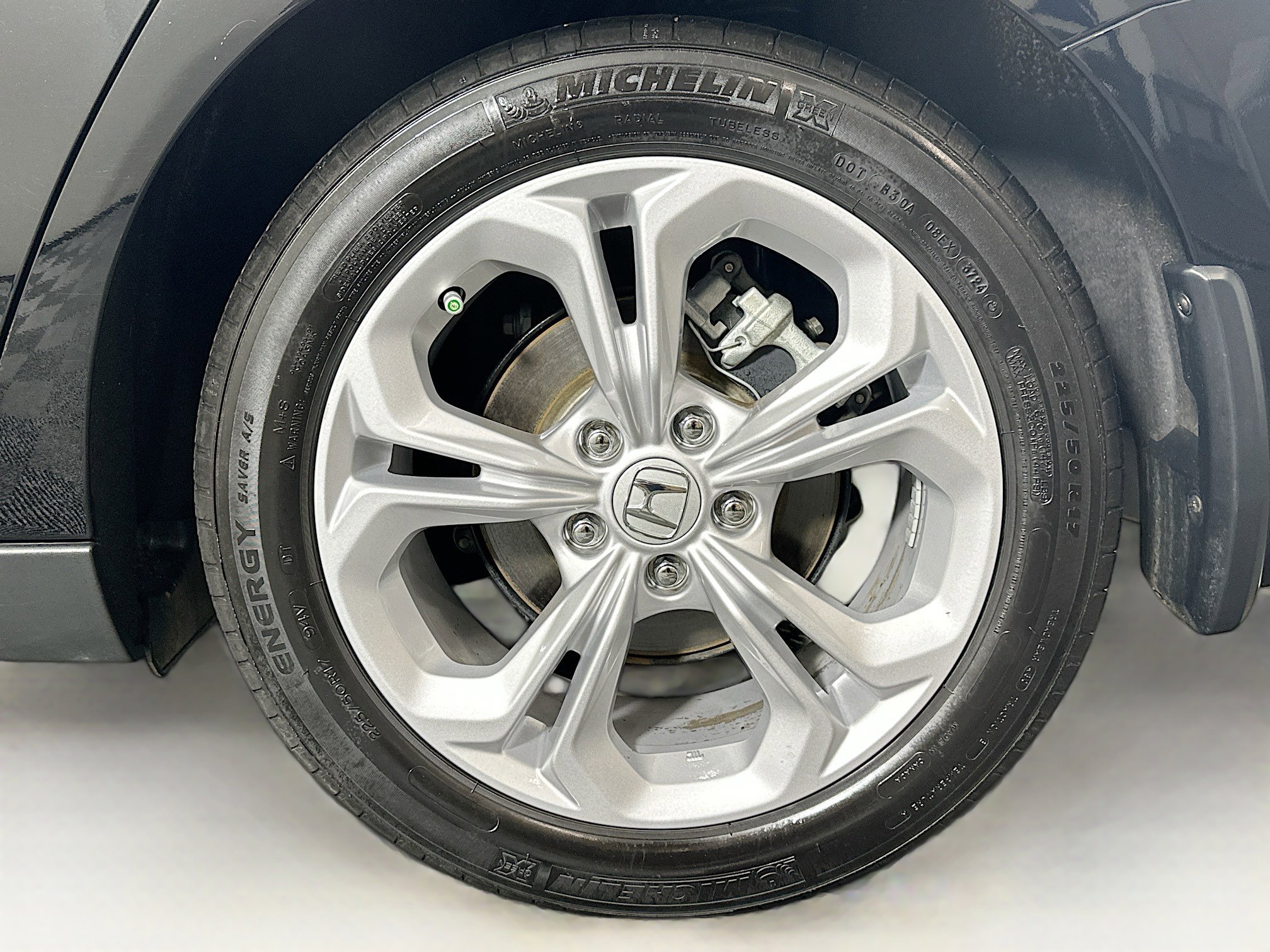 Used 2025 Honda Accord LX image 11
