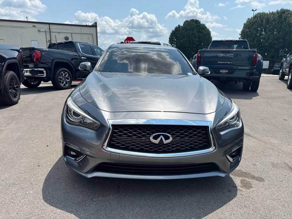 Used 2018 INFINITI Q50 Luxe w/ Essential Package (3.0T Luxe) RWD image 3