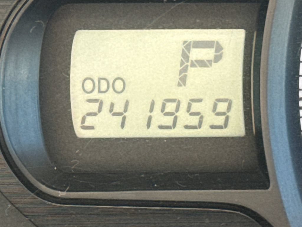 Used 2011 Toyota Sienna LE FWD image 22
