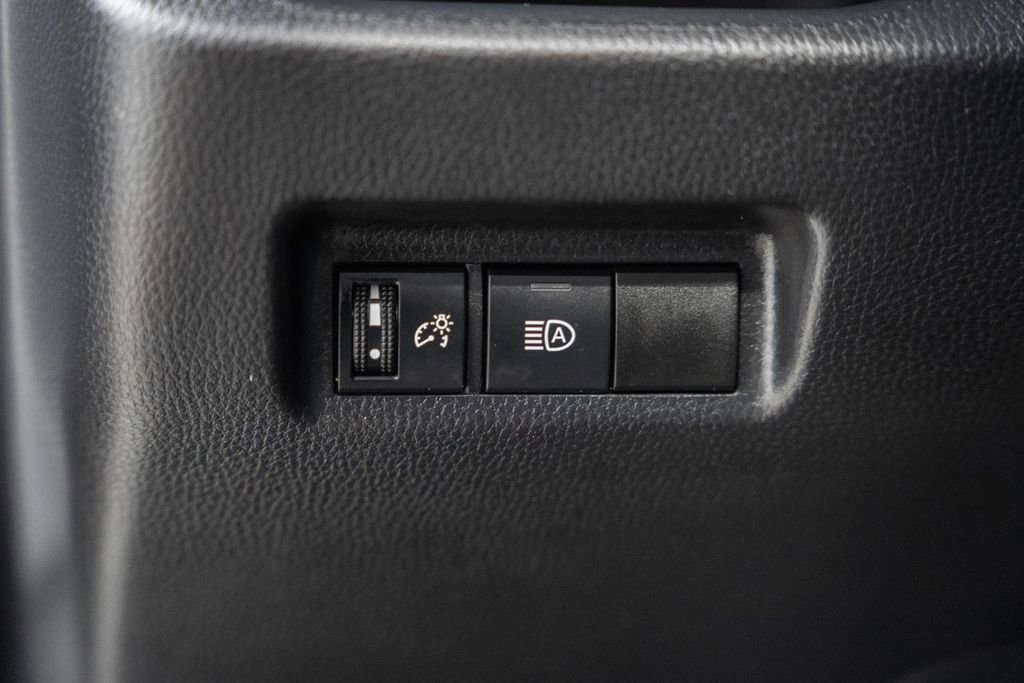 Used 2025 Toyota RAV4 LE image 35