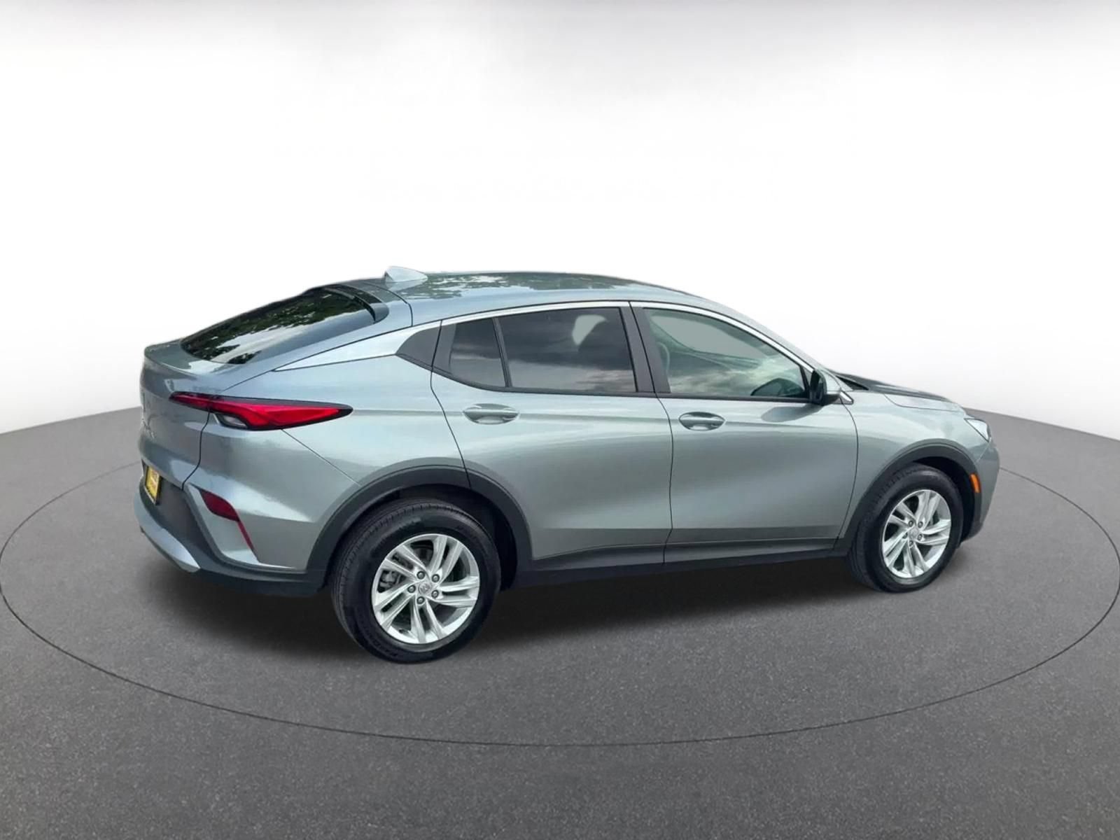 Used 2025 Buick Envista Preferred FWD image 12