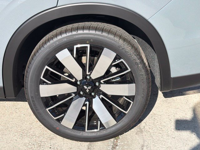 New 2026 Mitsubishi Outlander SE FWD image 16