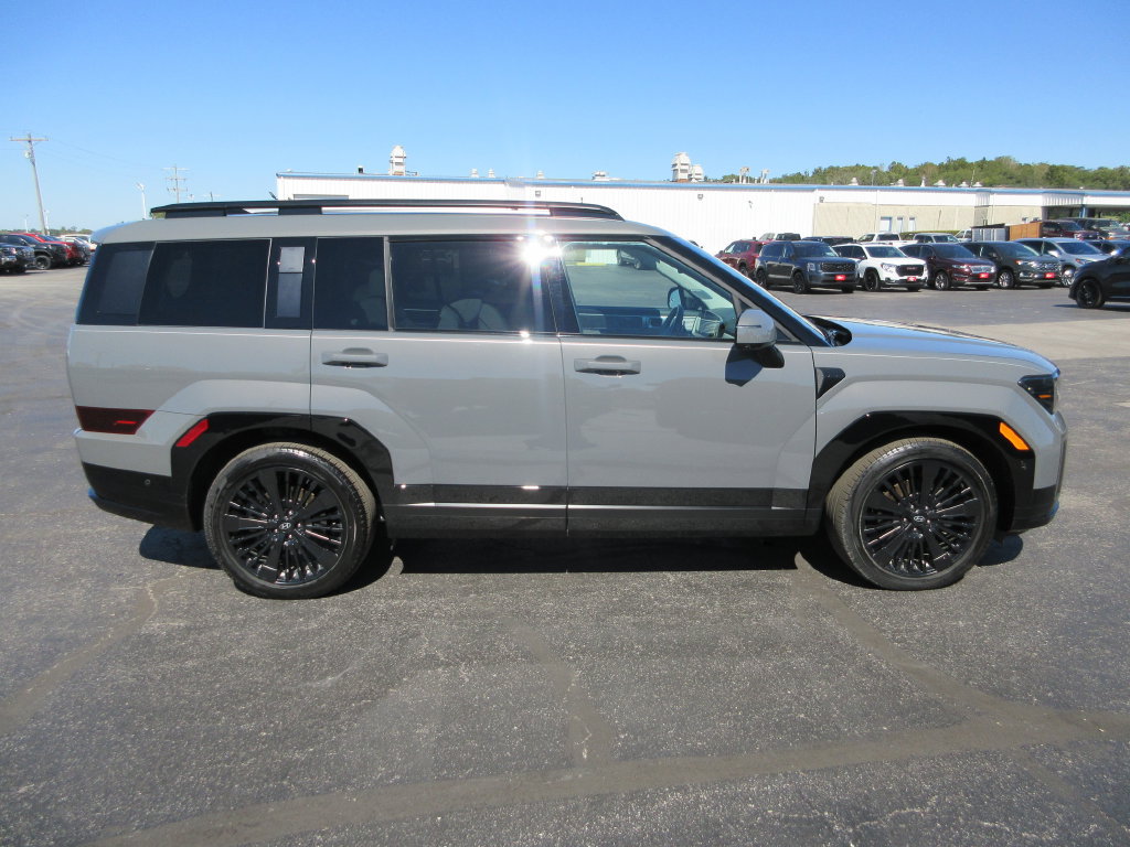 Used 2024 Hyundai Santa Fe Calligraphy AWD/4WD image 5