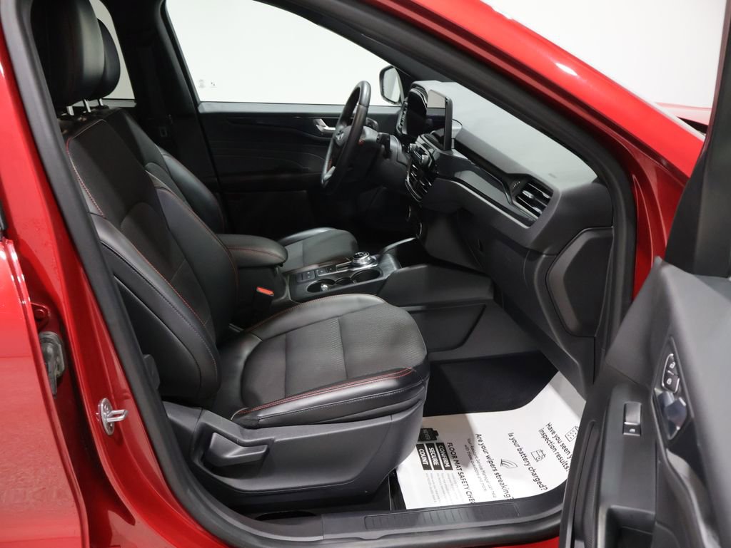 Used 2024 Ford Escape ST-Line image 22