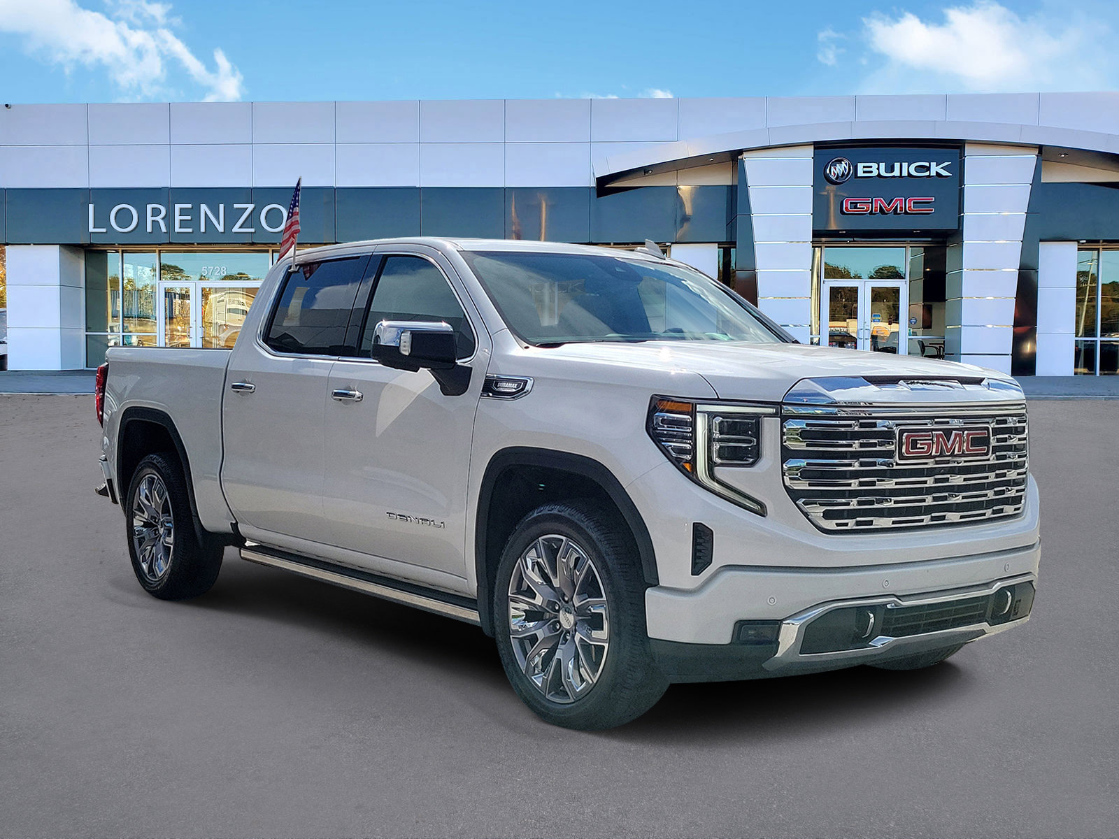 Used 2023 GMC Sierra 1500 Denali w/ Denali Reserve Package image 3