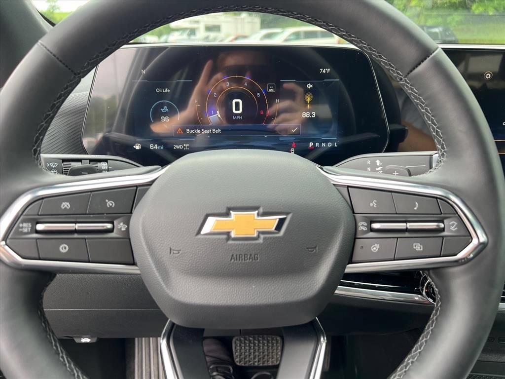 Used 2026 Chevrolet Equinox LT w/ Safety and Technology Package AWD/4WD image 18