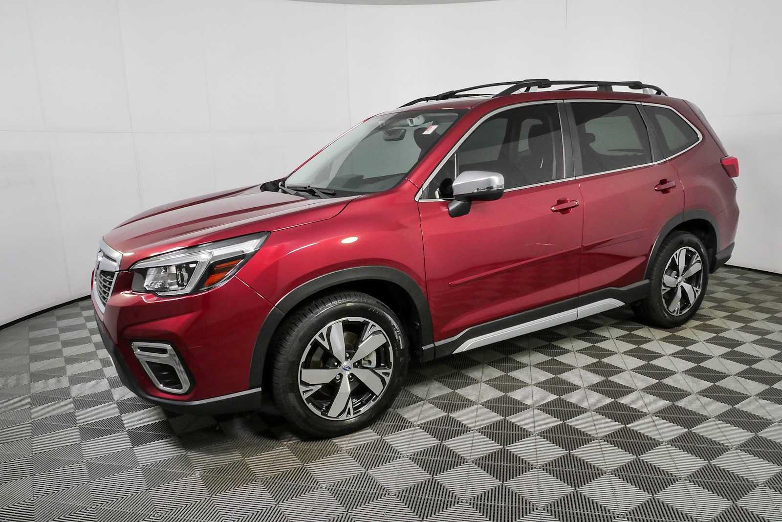 Used 2020 Subaru Forester Touring AWD/4WD image 27
