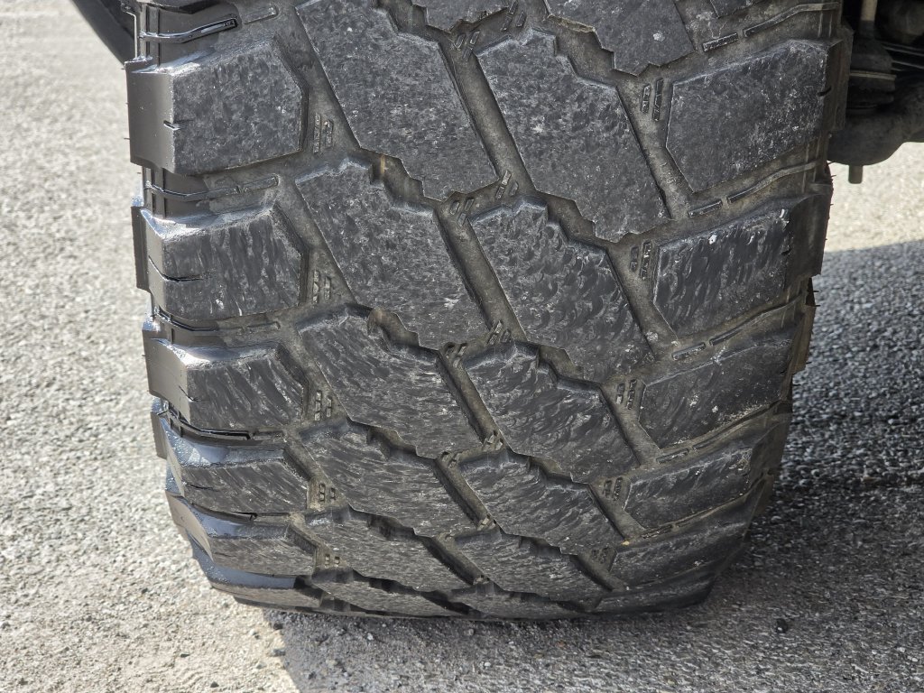 Used 2025 GMC Sierra 1500 Elevation w/ Elevation Premium Package AWD/4WD image 11