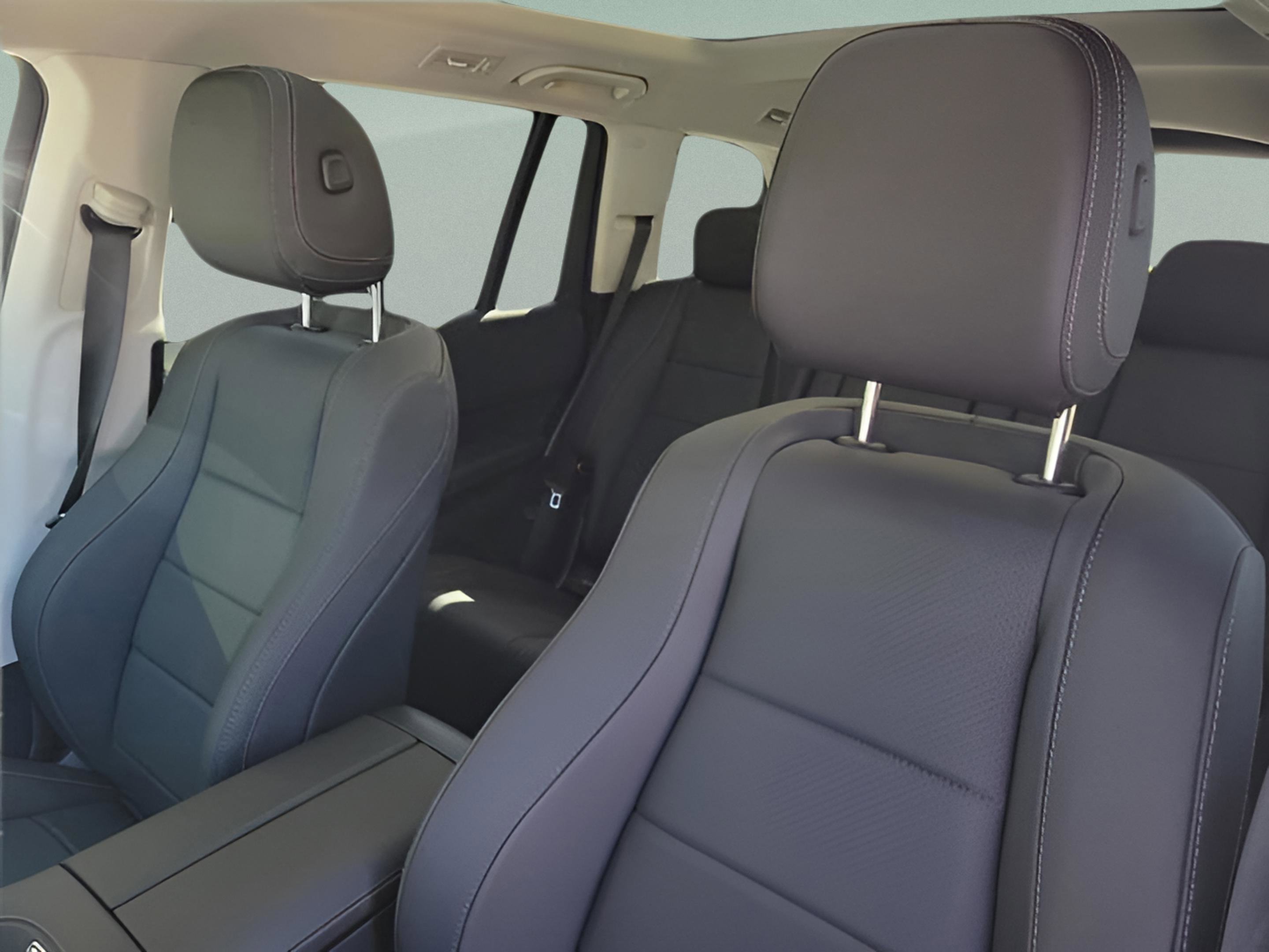 Certified 2026 Mercedes-Benz GLS 450 4MATIC image 19