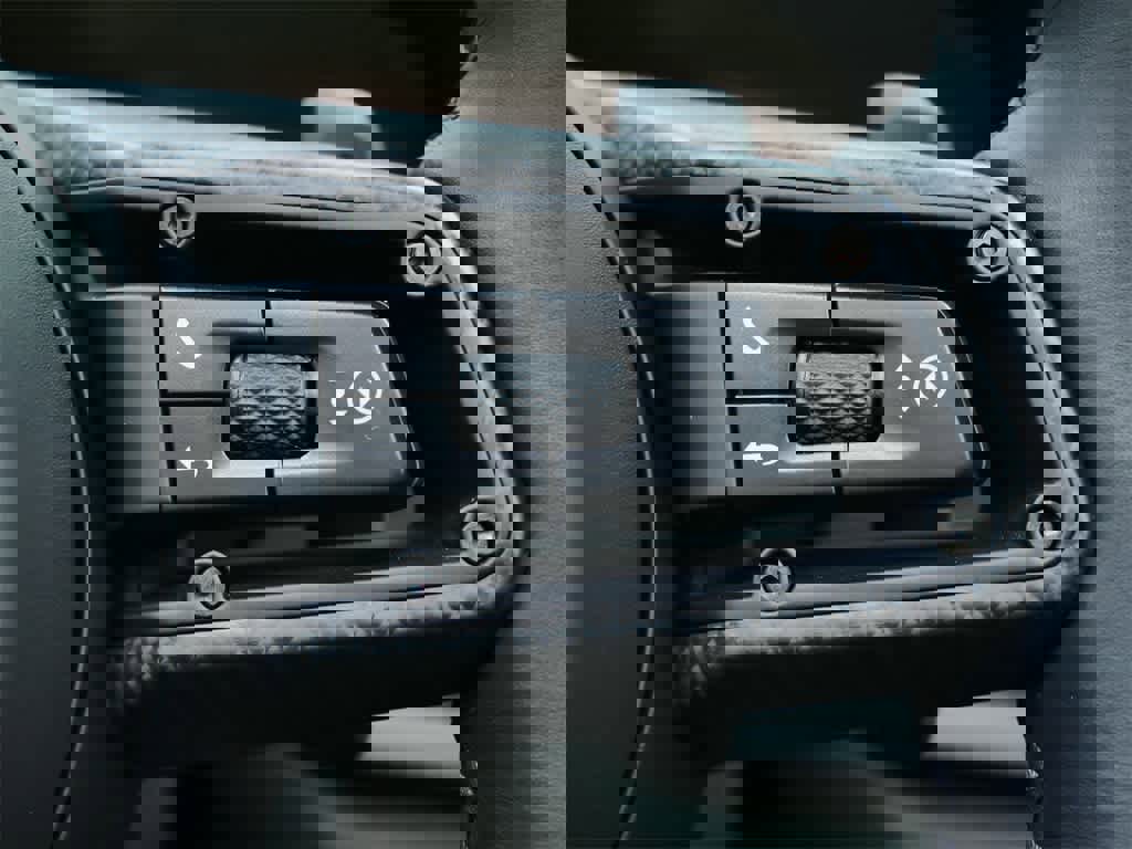 Used 2025 Porsche 911 Targa 4 GTS image 17