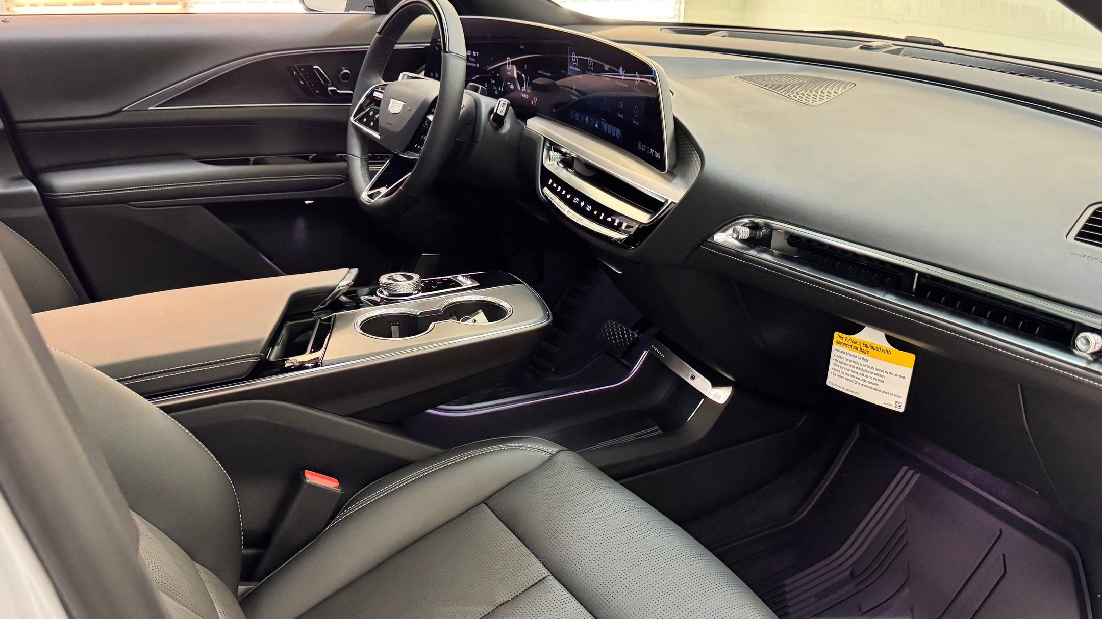 New 2026 Cadillac Lyriq Luxury image 26