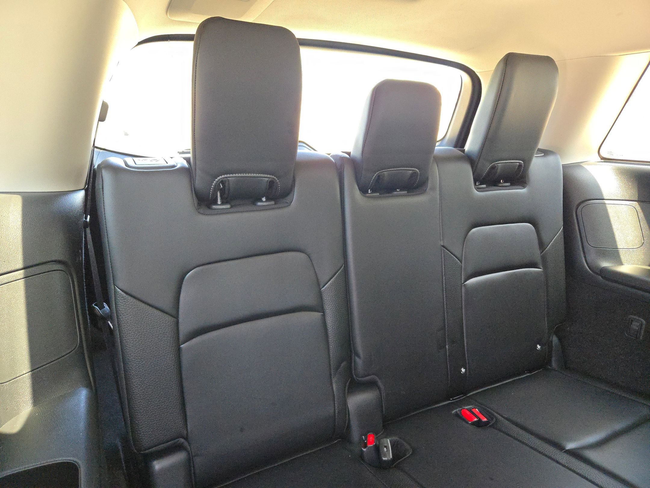 Certified 2024 Nissan Pathfinder SL FWD image 34